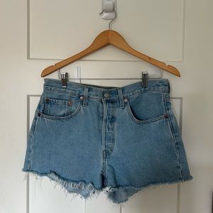 Levis 501 Jeans shorts - size 30